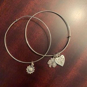 Charm bracelet